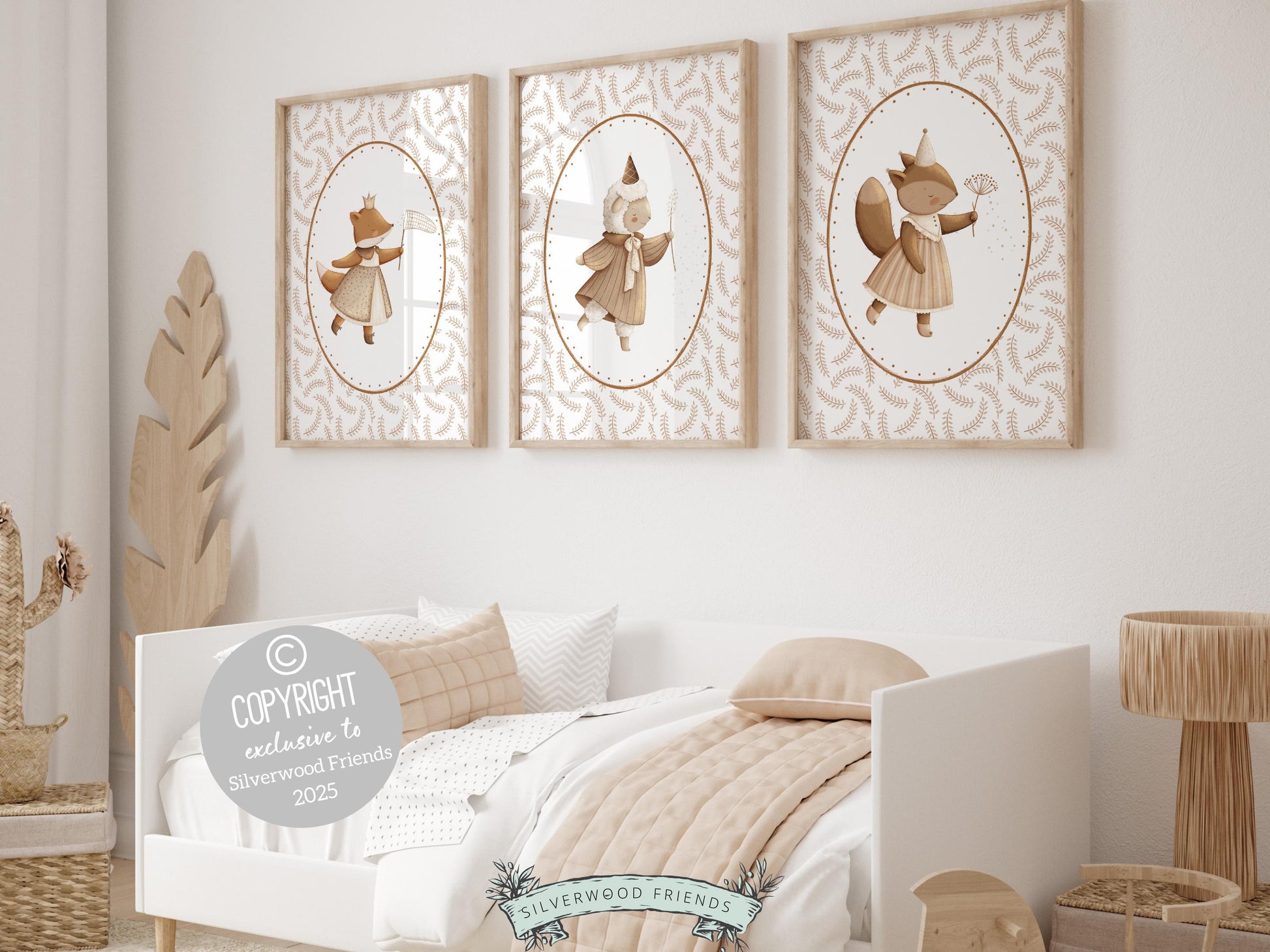 Our delightful Set of 3 Vintage Woodland Nursery Prints features adorable woodland fox, lamb and squirrel with neutral beige/brown leaf pattern. Perfect for your woodland nursery decor and also makes a unique baby shower gift.