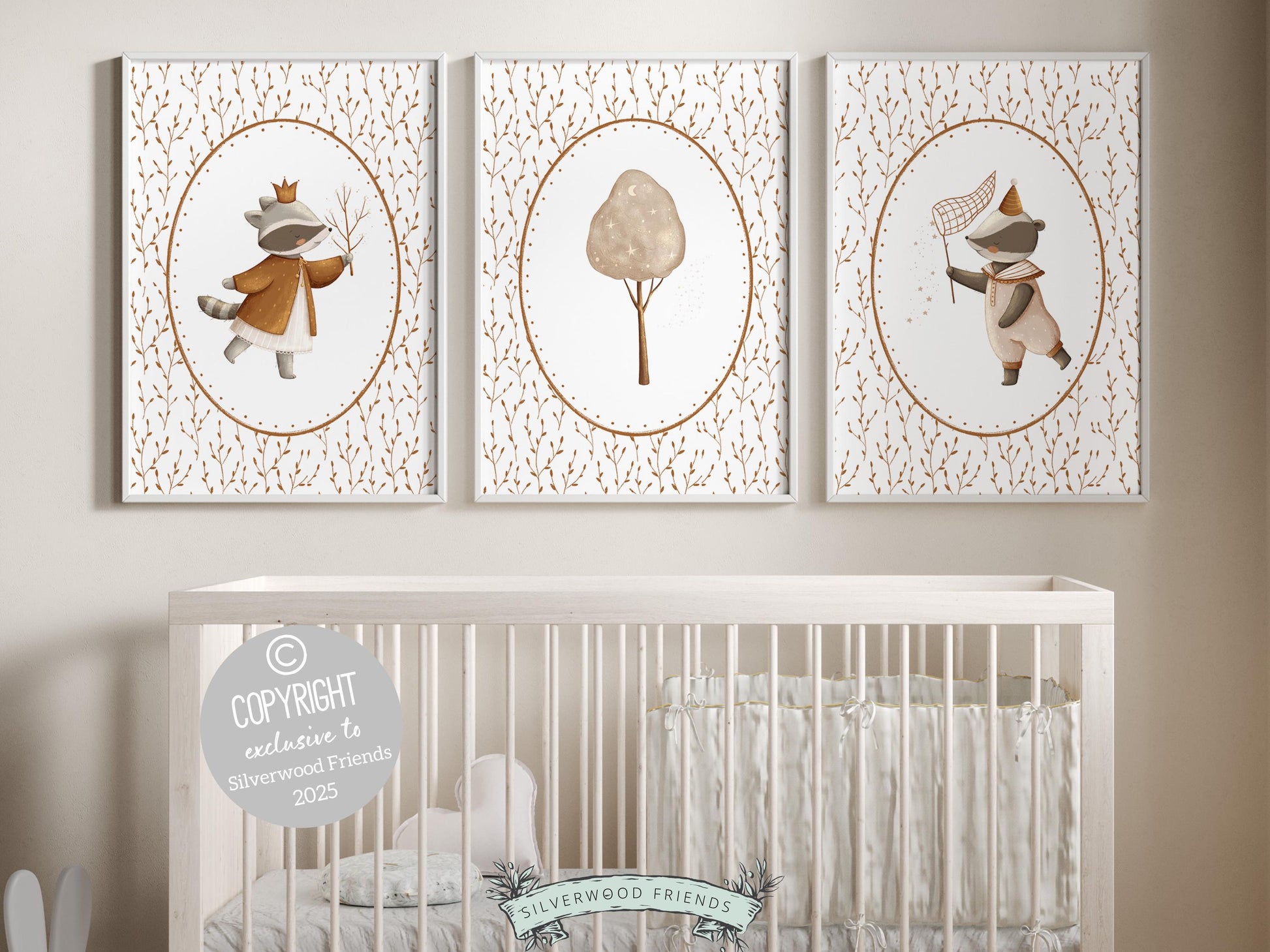 Our delightful Set of 3 Vintage Woodland Nursery Prints features adorable baby racoons with neutral beige/brown leaf pattern. Perfect for your woodland nursery decor and also makes a unique baby shower gift.