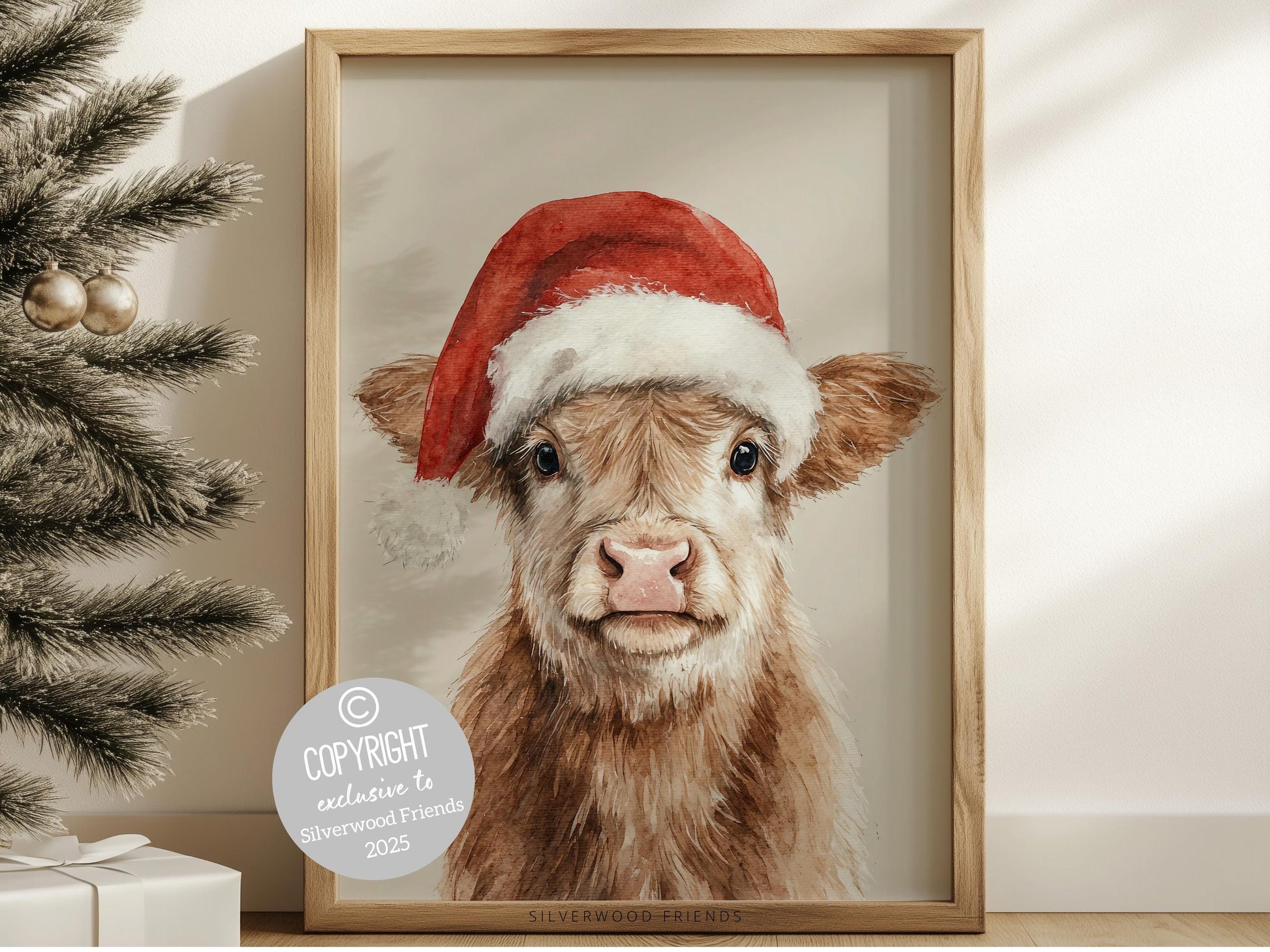 Our Highland Cow Christmas Print features an adorable baby Highland cow with a red Christmas hat on a beige background. Perfect for kids’ rooms, farmhouse décor, or as a delightful seasonal gift for Christmas lovers of all ages!